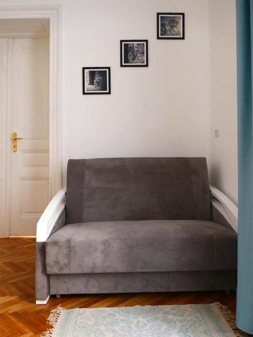 Romantic Apartment On Rynok Square With Air-Conditioning Львов Экстерьер фото